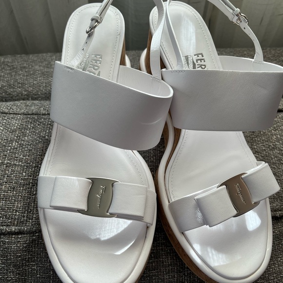 Salvatore Ferragamo Shoes - Salvatore Ferragamo White Sandals with Platform Sole